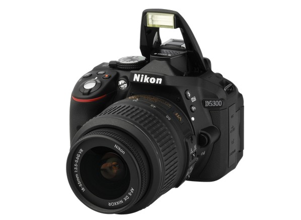دوربین نیکون D5300 kit 18-140 VR